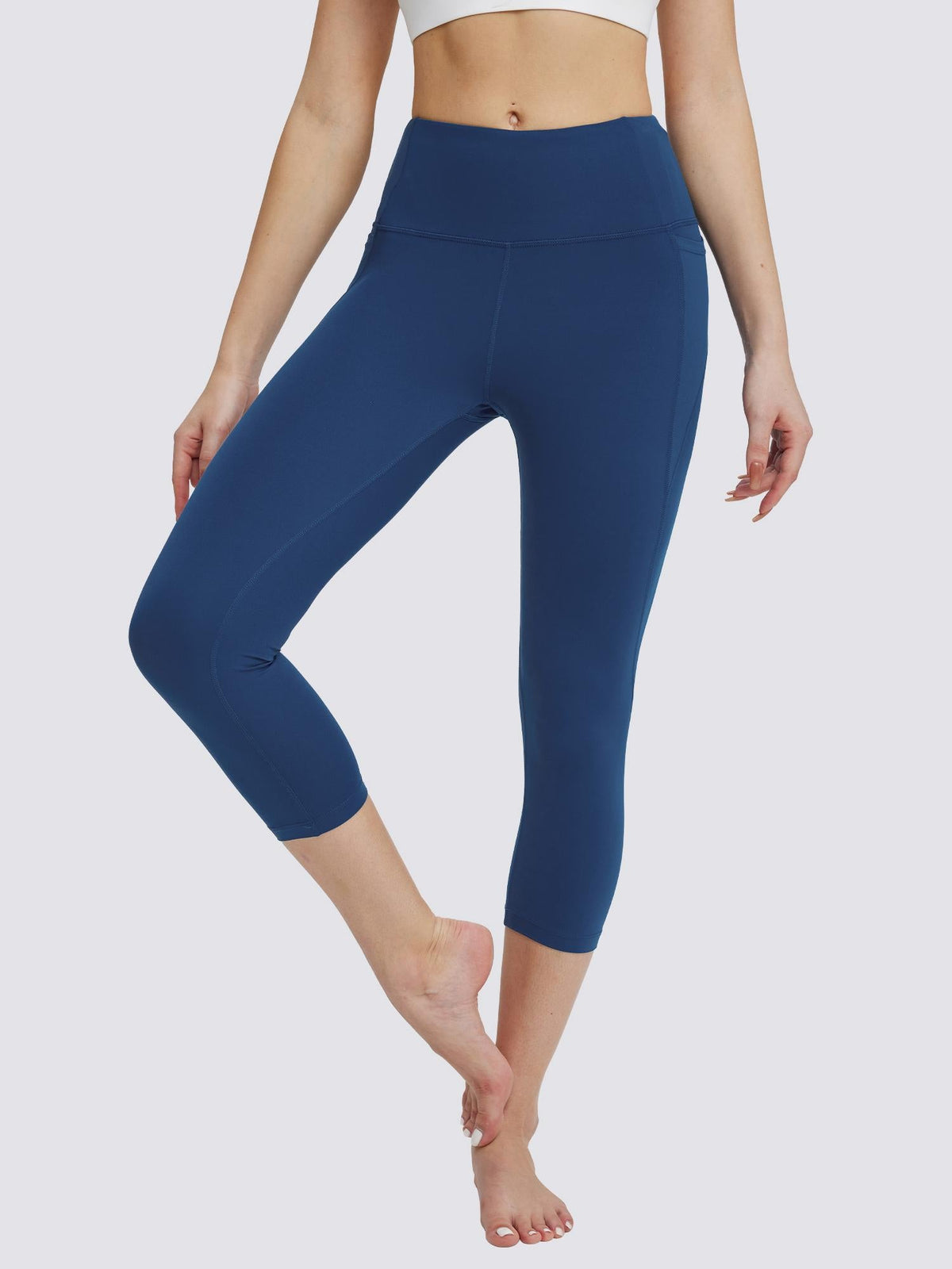 Women's Plus Size High-Waisted Capris - Navy Blue / 3XL