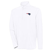 Men's Antigua  White New England Patriots Hunk Quarter-Zip Pullover Top